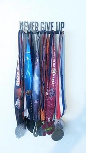 NEVER GIVE UP RACE MEDAL DISPLAY HOLDER HANGER MEDAL RACK 5K 10K HALF MARATHON - Picture 1 of 7