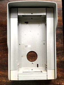 Bticino 331321 contenitore da parete 2 moduli SFERA con tetto antipioggia - Foto 1 di 2