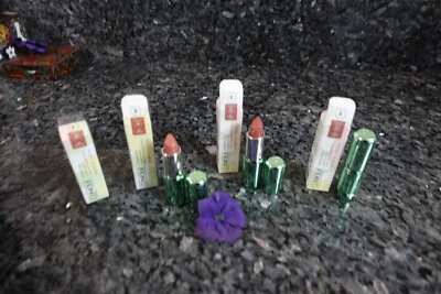 Clinique  pop longwear lipstick new in box full size .13oz select yours - Image 1 of 4