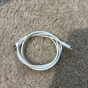 Apple USB-C to USB-C Charging Cable 1 Meter   - Photo 1 sur 2