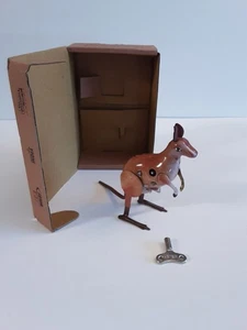 Vintage Tin Treasures Hopping Kangaroo With Joey Wind Up With Key Original Box - Picture 1 of 15