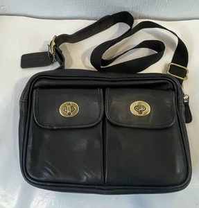 Rare Coach Vintage Black Pocket Waist Pouch. Belt Bag Fanny Pack - Picture 1 of 8
