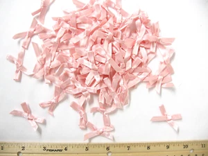 100 pc. Pink Pre-tied Bows 1 1/4" Across - Double Faced Satin Ribbon-Cards-Dolls - Picture 1 of 2