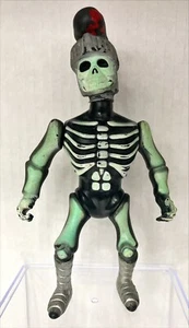 Figura de calavera Nightmare Warriors Sir Lancelot 1984 MTC Brilla en la oscuridad - Imagen 1 de 7
