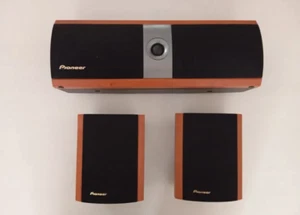 PIONEER S-CR59 SCR59 DOLBY SURROUND HOME THEATRE 80W 1 CENTRALE + 2 SATELLITI - Foto 1 di 14