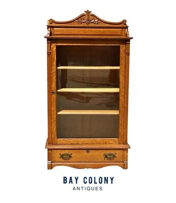 ANTIQUE VICTORIAN TIGER OAK SINGLE DOOR BOOKCASE / CHINA CABINET WITH GLASS DOOR - Image 1 of 4