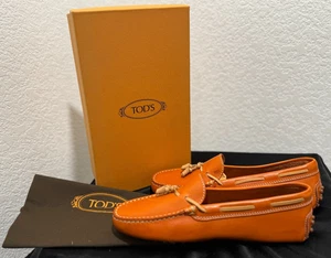 EUC Tod's Orange Leather Tassle Driving Loafers Flat Women's Shoes Sz 8 Italy - Picture 1 of 10
