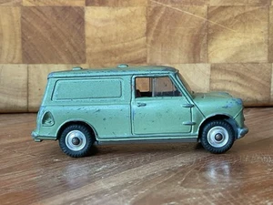 SCARCE ORIGINAL CORGI TOYS No.450. AUSTIN MINI VAN. ISSUED 1964-67. - Picture 1 of 8