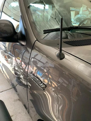 Mástil de antena negro corto de 6 3/4" radio AM/FM para Ford F-150 F150 1980-1996 Foto 1 de 4