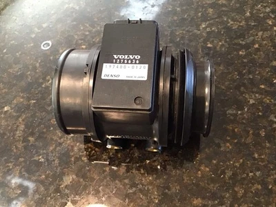 SENSOR DE FLUJO DE AIRE MÁSICO VOLVO V70 C70 MK1 P80 MAF 1275636 CÓDIGOS DE MOTOR B5244S/S2 Foto 1 de 4