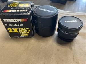 ZYKKOR VIDEO Telephoto 2.0X HI-Resolution AF. LENS w/ case Made in Japan - Picture 1 of 7