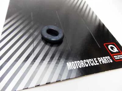 HONDA XL350R 84-85 JBS CUBIERTA LATERAL GOMA OJAL 83551-300-000 Foto 1 de 3