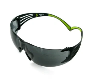 3M SecureFit Anti-Beschlag Schutzbrille graue Linse schwarz/grün Rahmen. 🙂 🙂 🙂 - Bild 1 von 6