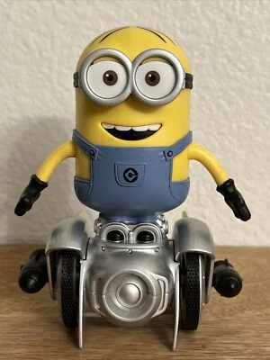 MINION TURBO DAVE 5.5” FIGURE SELF BALANCING ROBOT PLASTIC TOY - Image 1 of 4