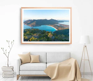 Freycinet Park Print, Tasmania Wall Art, Island Framed Beach Wall Art, Coastal - Foto 1 di 5