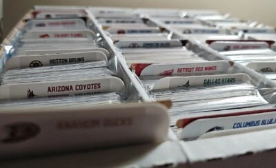 NHL Team 25 Card Lots Inc. (Parallels, Inserts, Rookies, Base) all diff. - Image 1 of 2