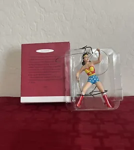 Hallmark Keepsake Wonder Woman DC Comics Christmas Ornament ~ In Original Box! - Picture 1 of 6