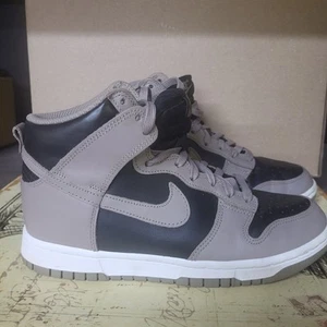Size 7 Wmns - Nike Dunk High Moon Fossil Shoes - Brown/Blk/Wht Sneakers - Picture 1 of 24