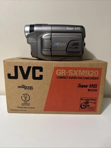 Brand New Old Stock JVC GR-SXM920 Compact VHS Camcorder Video Camera Bundle - Picture 1 of 22