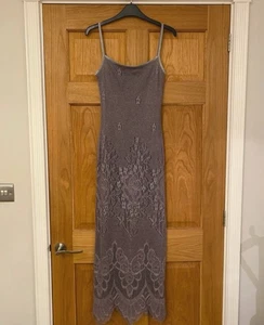 Vestido vintage Y2K Debenhams midaxi gris plata encaje brillo tirantes espagueti 8 - Imagen 1 de 9