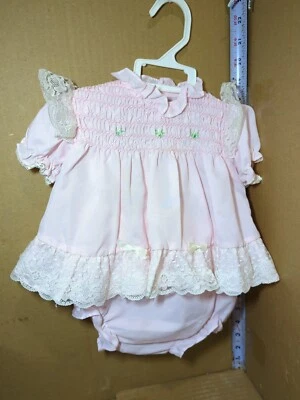 复古粉色连衣裙,带底部学步女孩,尺寸 12 个月  — 第 1/4 张图片