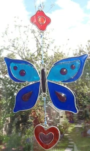 RECEPTOR DE SOL MARIPOSA AZUL 13 cm de ancho EFECTO VIDRIERAS Completo con Gancho - Imagen 1 de 3