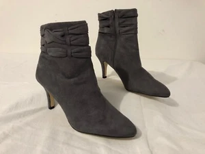 Liz Claiborne 'Ronaldo' Side-Zip Ankle Boots Booties Gray Fabric Size 8.5M - Picture 1 of 12