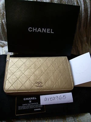 Jumbo CHANEL ACOLCHADO CREMALLERA ALREDEDOR METAL DORADO CARTERA CLUTCH NUEVA CAJA GRANDE LARGA Foto 1 de 4