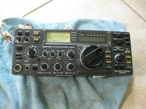 Icom IC-745  Front panel complete  WITH display  in good shape