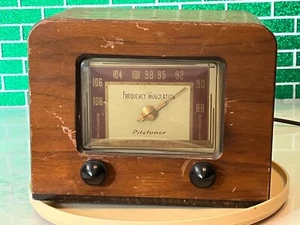Modulador de frecuencia piloto T601AC Pilotuner años 40 de colección ilumina piezas o reparación - Imagen 1 de 23
