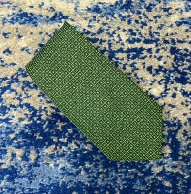 Corbata Brooks Brothers verde plata negra geométrica 100 % seda italiana EE. UU. Foto 1 de 4