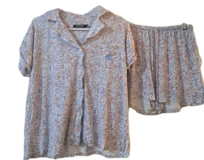 Conjunto de pijama pequeño con estampado floral Lauren Ralph Lauren pantalones cortos y top relax preppy Foto 1 de 4