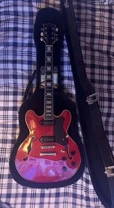 chitarra elettrica usata - Foto 1 di 2