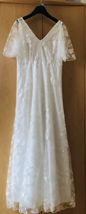wedding dress size 10 - Picture 1 of 5