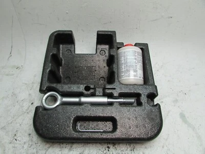 Gancho de remolque S60 2011 2018 VOLVO soporte compresor ojo de remolque caja vacía solo OEM Foto 1 de 4