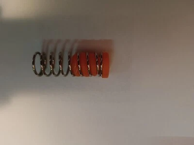 Add-on elastometro indurimento pedale freno Logitech G25, G27, G29, G920, G923  - Immagine 1 di 2