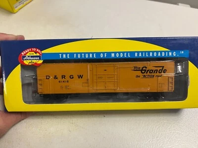 Athearn RTR HO Scale DRGW 50’ Plug Door Superior Boxcar #61416 - Image 1 of 2