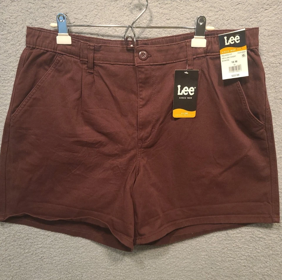 Lee Heritage Shorts Women's Size 18M Bonfire Burgundy High Rise 6" A-Line