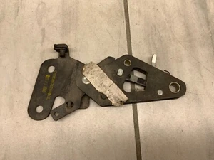 NOS 1981 1982 FORD MUSTANG PASSENGER SIDE FRONT SEAT BACK LATCH ASSEMBLY - Picture 1 of 7