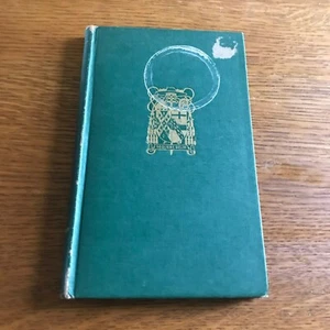Vintage Hardcover Book – THE RISEN SOLDIER by Francis J. Spellman The MacMillan - Foto 1 di 8