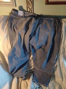 DAMEN LANE BRYANT SIGNATURE FIT DISTRESSED SPITZE GIRLFRIEND GERADE Gr. 28 - Bild 1 von 4