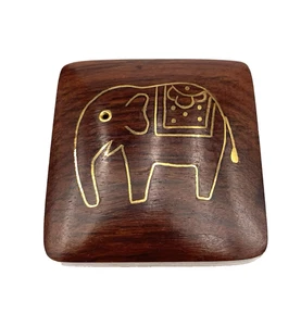 Vintage kleine Holz Schmuckschatulle/Schmuckkästchen, Indien, Gold Elefant Intarsien, aufklappbar - Bild 1 von 9