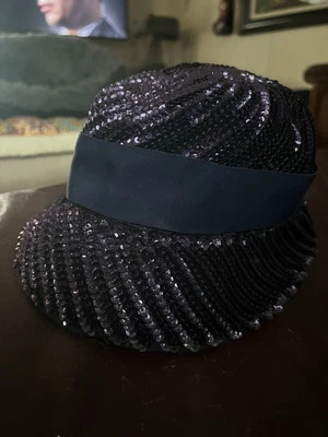 Sombrero cubo vintage para mujer Adele Claire con lentejuelas azul marino Foto 1 de 4