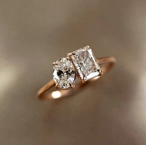 Anillo Toi Et Moi Moissanita Corte Ovalado y Radiante Blanco 1.88 Ct Oro Rosa Sólido 10k  - Imagen 1 de 5