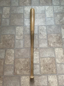 ROBERTO CLEMENTE HILLERICH & BRADSBY VINTAGE BAT 125S 34” - Bild 1 von 4