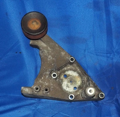 1995-1997 Ford F250 F350 7.3L Power Stroke Alternator Halterung W/Riemenscheibe - Image 1 of 4