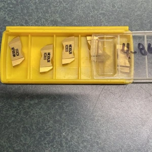 Qty 5 Kennametal NR 3062 R NR3062R KC810 Inserts - Picture 1 of 4