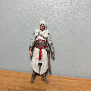 Assassin's Creed III 3 Altair Actionfigur mit Kapuze McFarlane Spielzeug 6" Videospiel - Bild 1 von 3