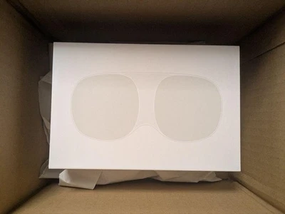 HTC VIVE Flow VR Glasses 99HASV006-00 Lightweight Immersive Headset NEW - Image 1 of 4