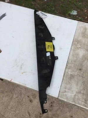 13 BMW 528I Radiator Support Foto 1 de 2